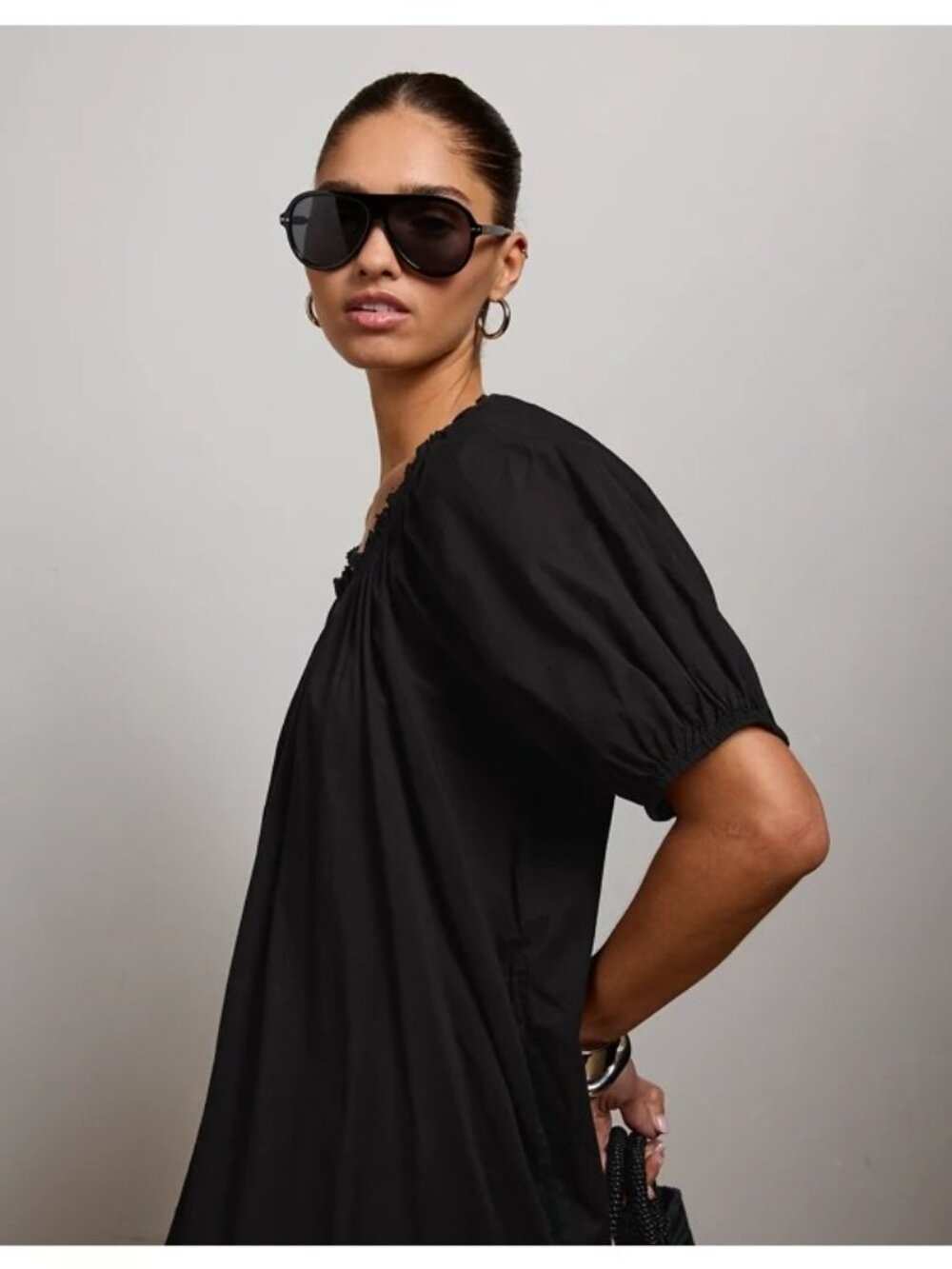 H&M Tiered Midi Dress Size  XL Black Puff Sleeve Ruffled Neck Off Shoulder - Picture 3 of 11